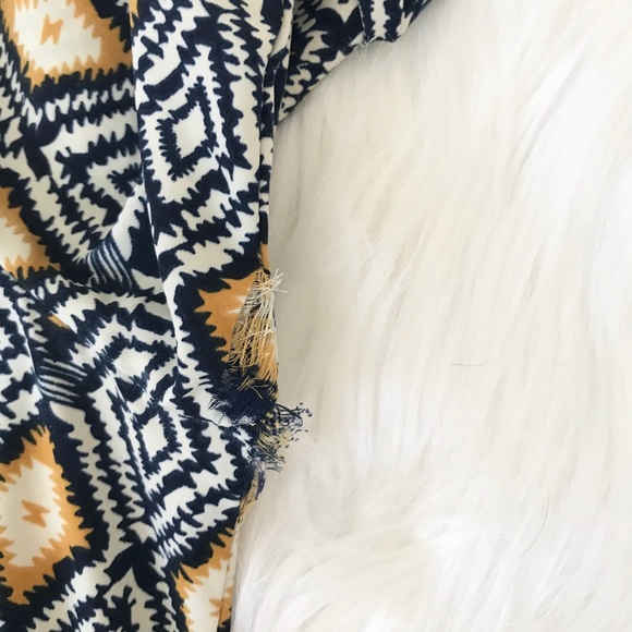 Patterned Dress - Picture 4 of 4